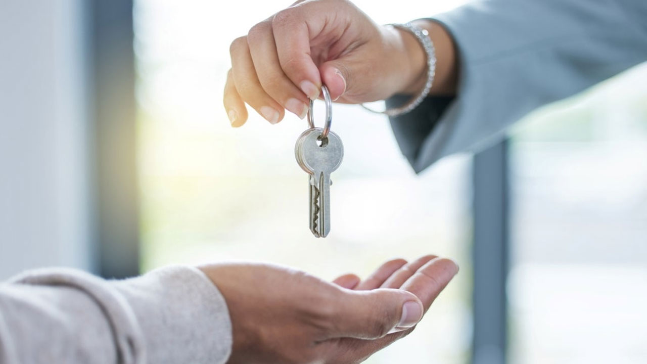 Unlocking the Secrets of Successful Home Buying: Tips from Expert Real Estate Agents